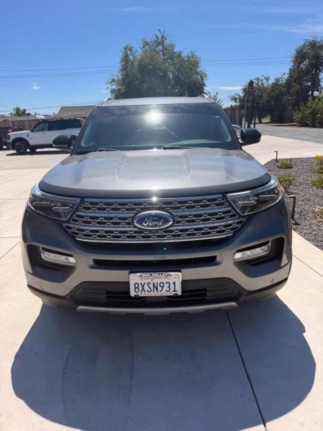 2021 Ford Explorer Limited - Image 3