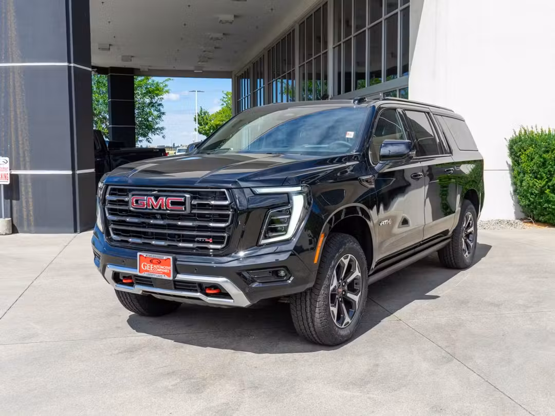 2026 GMC Yukon Xl AT4 Ultimate - Image 3