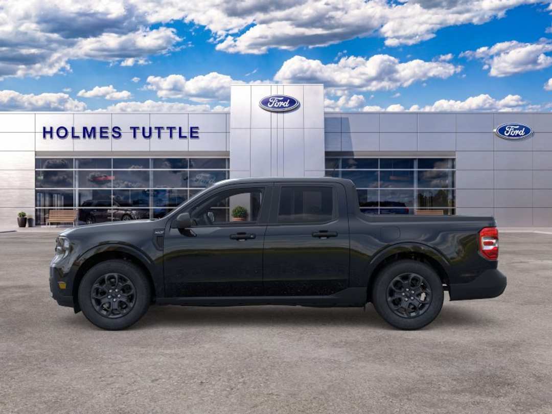 2026 Ford Maverick XLT - Image 3
