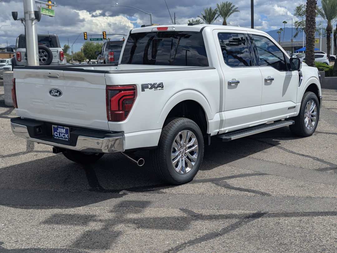 2026 Ford F-150 LARIAT - Image 2