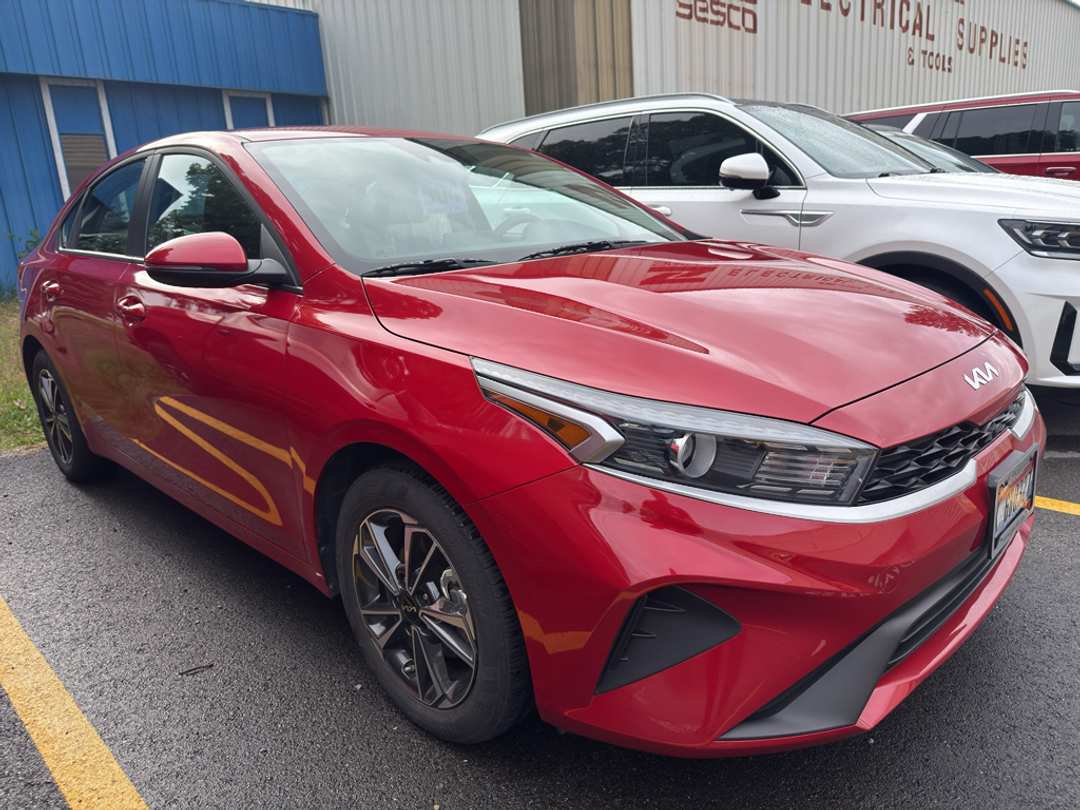 2024 Kia Forte LXS - Image 3