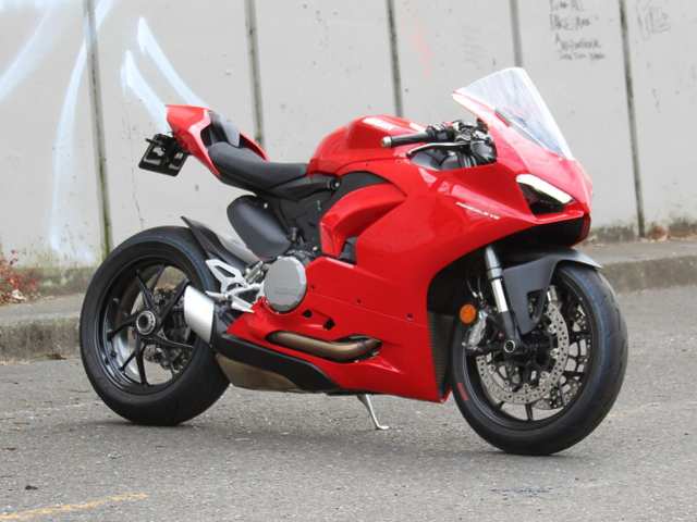 2024 Ducati Panigale V2