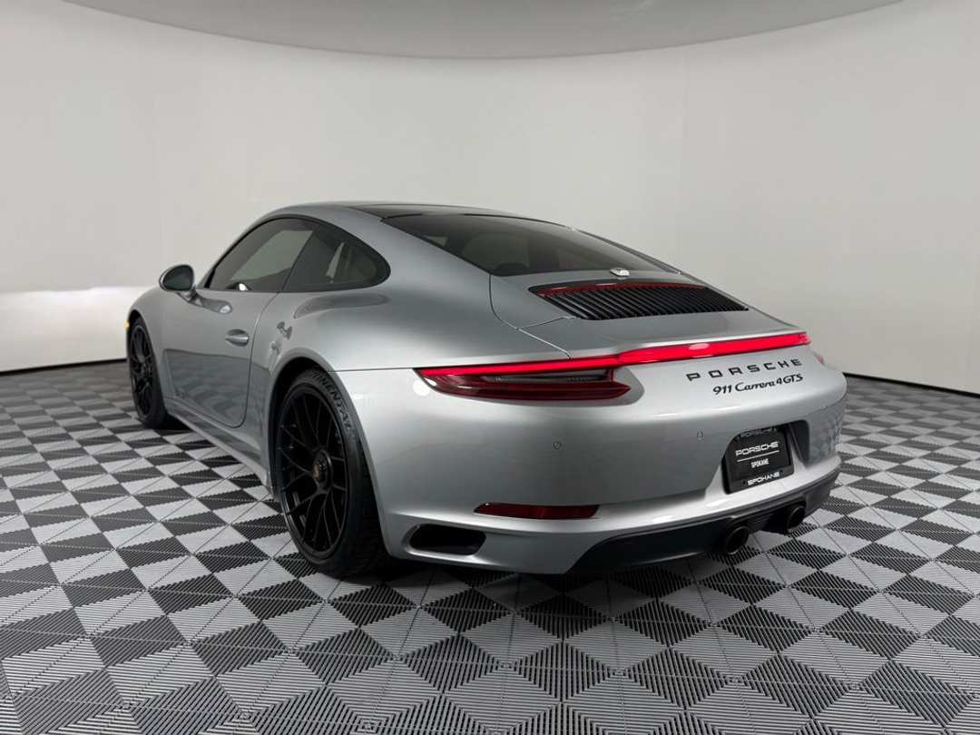 2018 Porsche 911 Carrera 4 GTS - Image 3