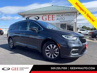 2021 Chrysler Pacifica Touring L