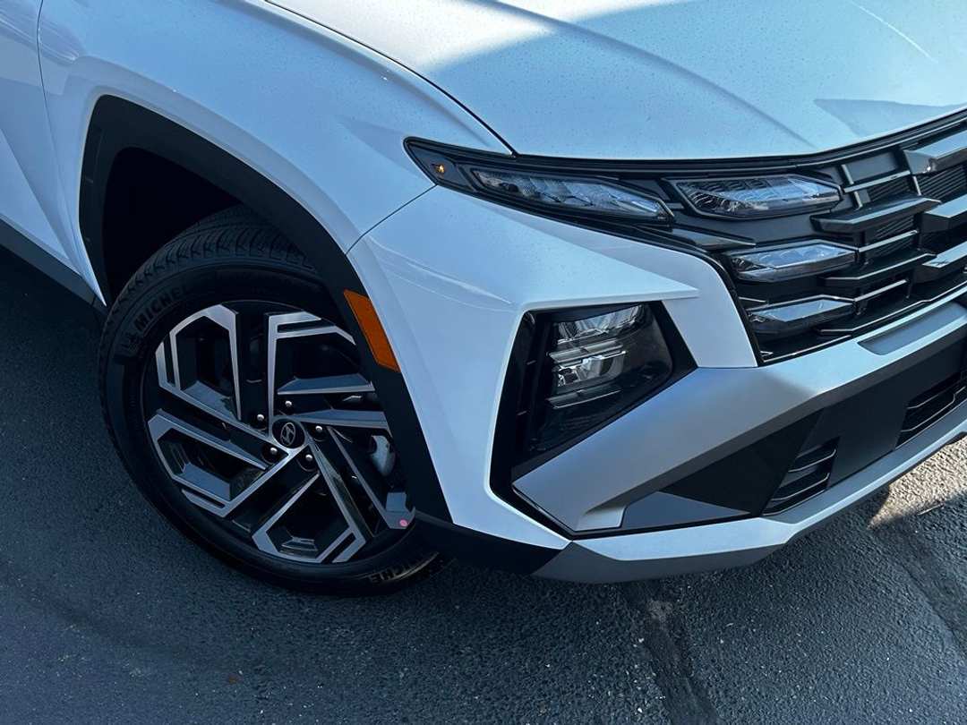 2026 Hyundai Tucson SEL Plus - Image 2