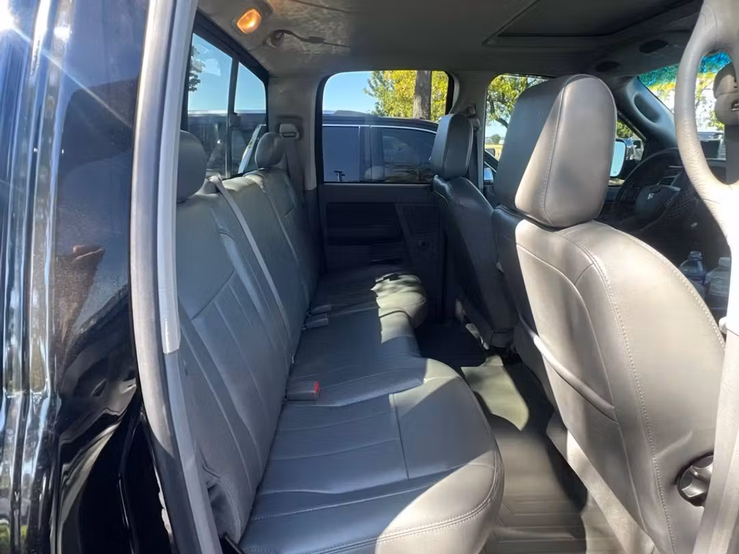 2006 Dodge Ram 2500 - Image 3