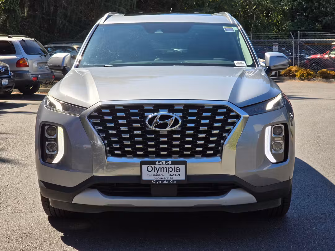 2020 Hyundai Palisade SEL - Image 2