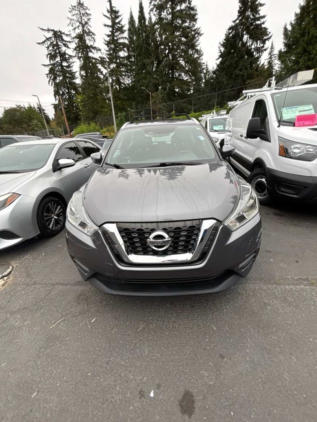 2019 Nissan Kicks SV - Image 2
