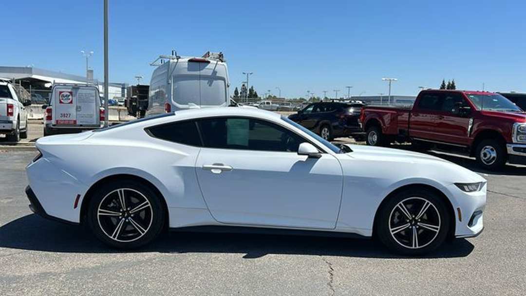 2024 Ford Mustang EcoBoost - Image 2