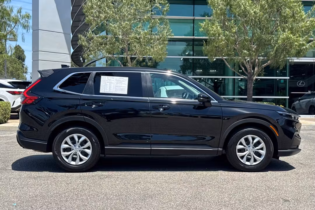 2026 Honda CR-V LX - Image 3