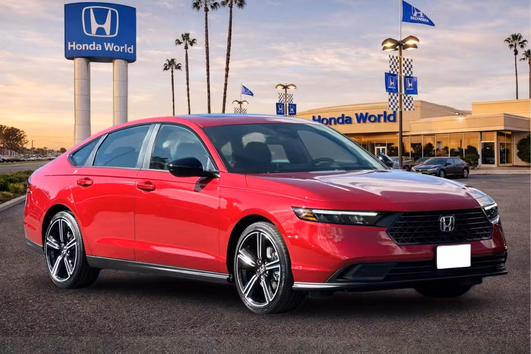 2026 Honda Accord Hybrid Sport - Image 2