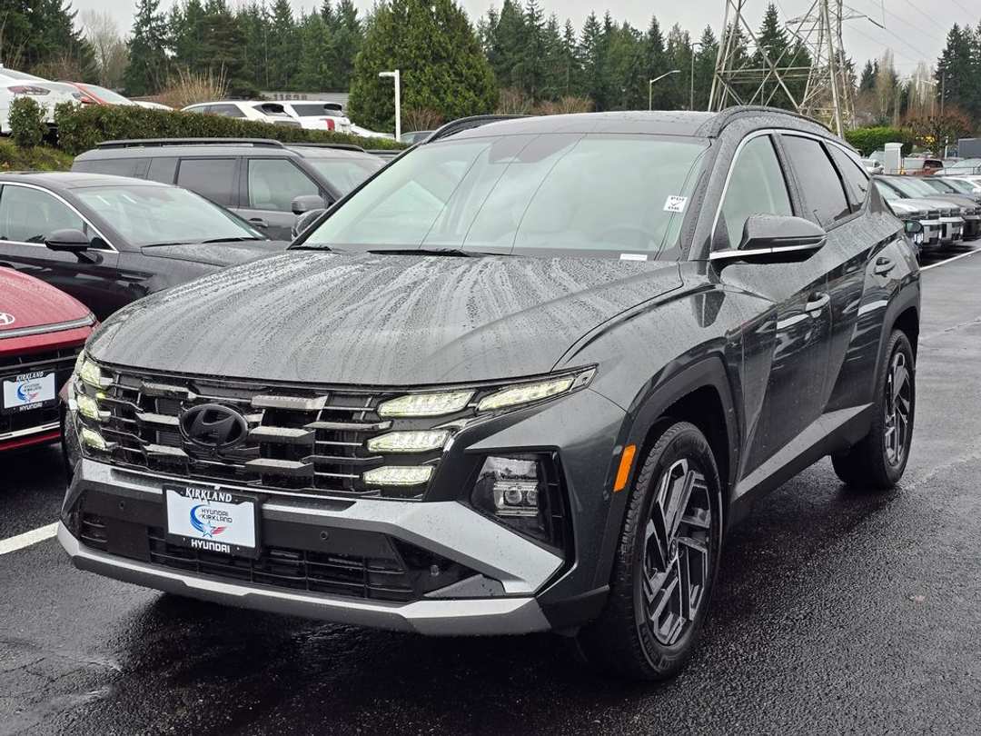 2026 Hyundai Tucson Hybrid Limited - Image 3