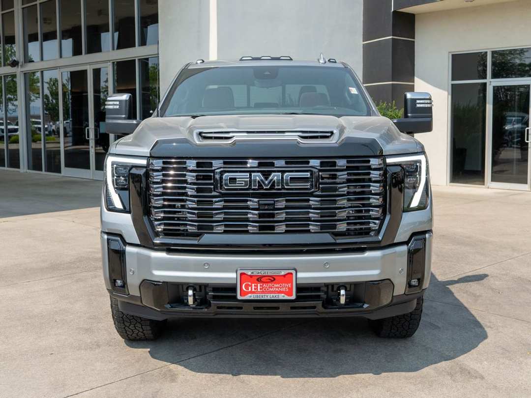 2026 GMC Sierra 2500Hd Denali Ultimate - Image 2