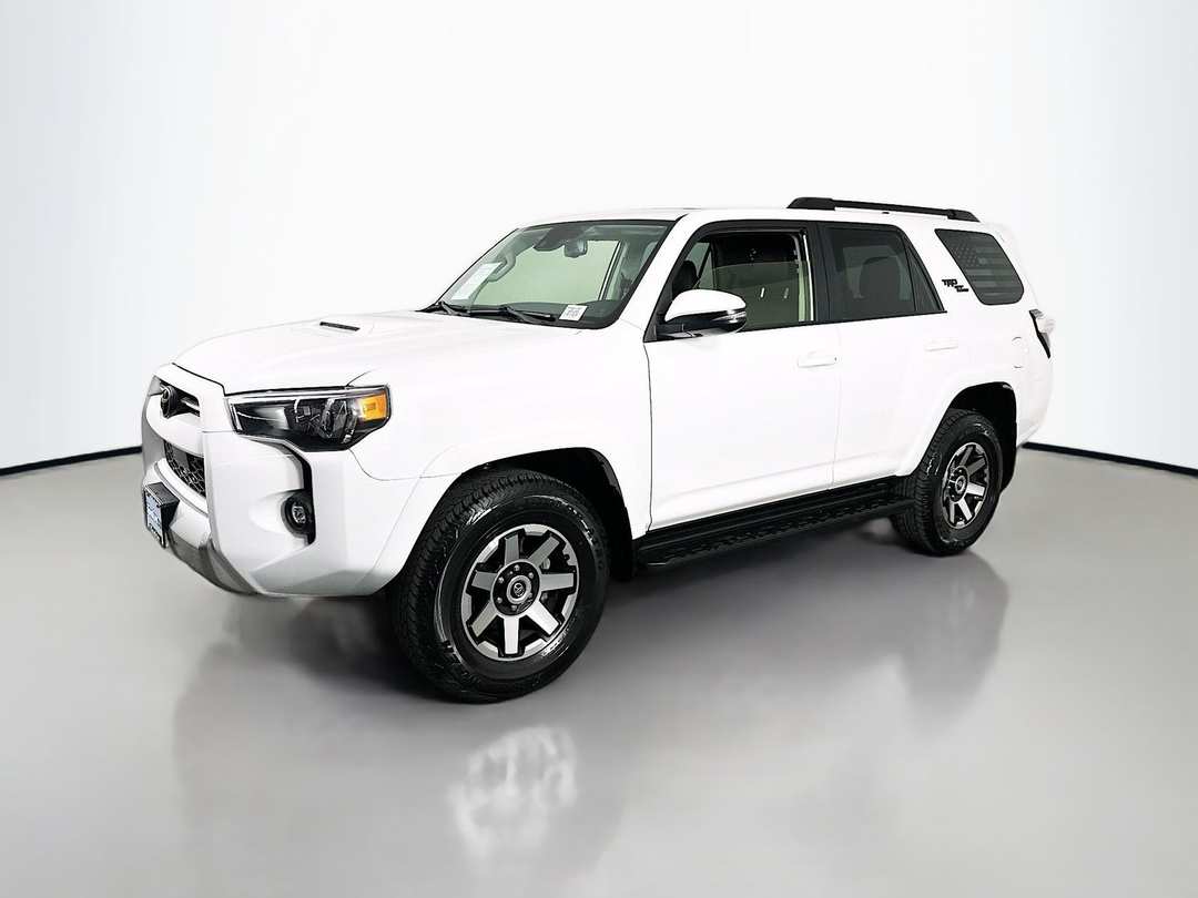 2024 Toyota 4Runner TRD OffRoad Premium - Image 3