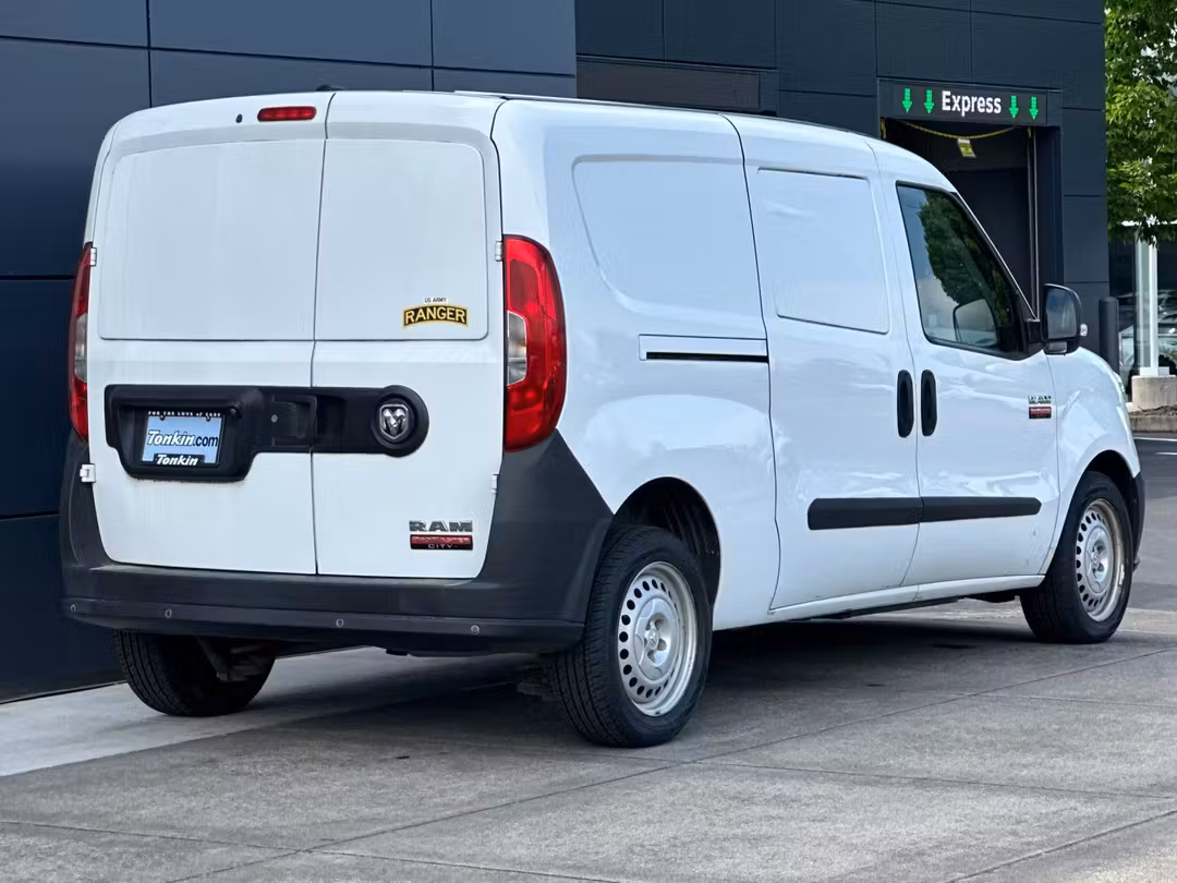 2017 Ram Promaster City Tradesman - Image 3