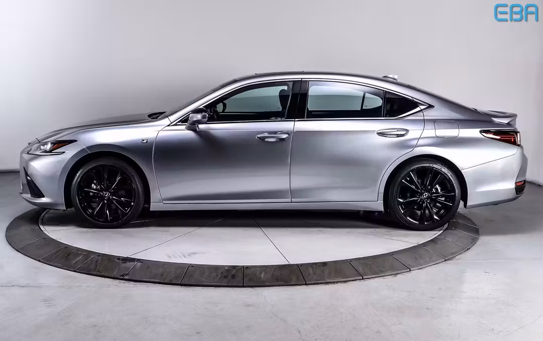 2024 Lexus Es 300h F SPORT Handling - Image 3