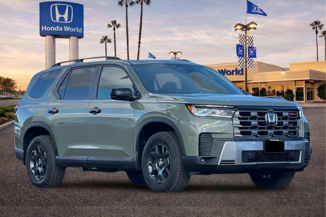 2026 Honda Pilot TrailSport - Image 2