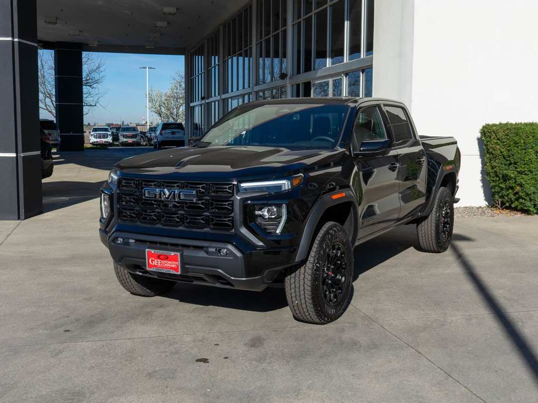 2026 GMC Canyon Elevation - Image 3