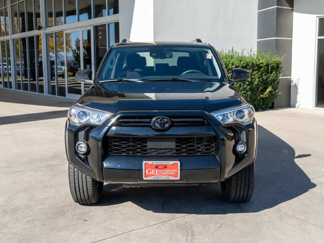2021 Toyota 4Runner SR5 - Image 2