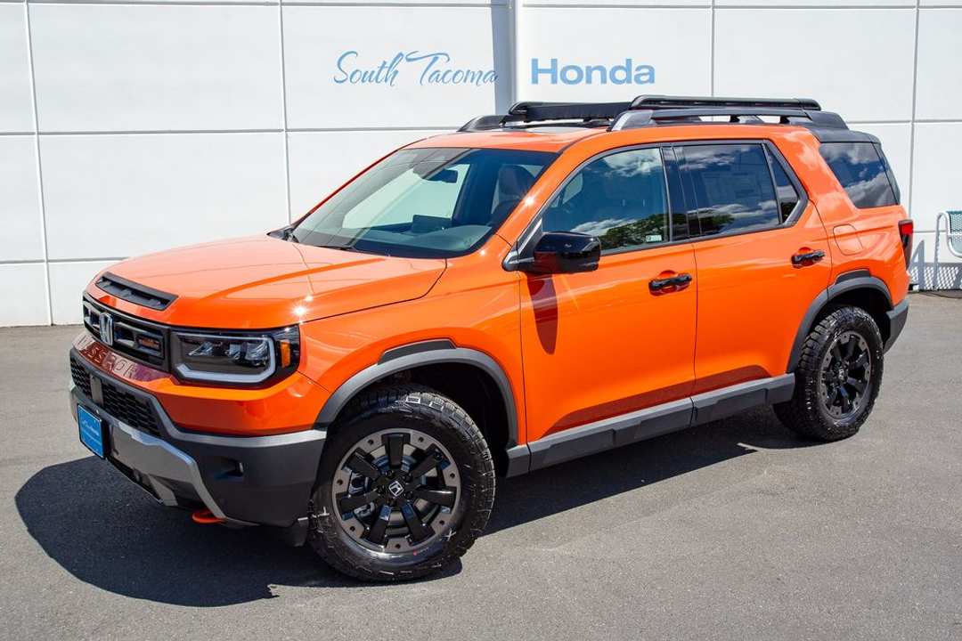 2026 Honda Passport TrailSport Elite w/Adventure & Pet Package - Image 2