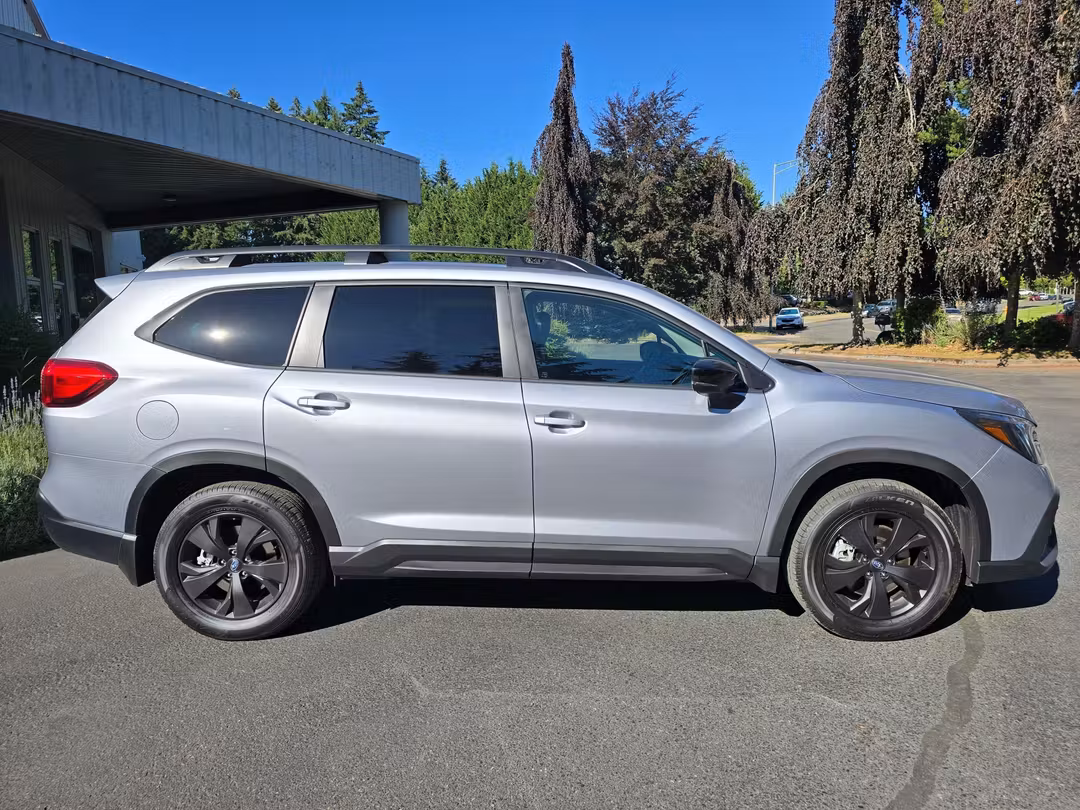 2026 Subaru Ascent Premium - Image 3