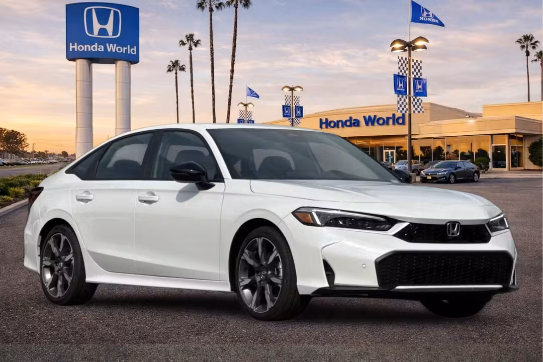 2026 Honda Civic Hybrid Sport - Image 2