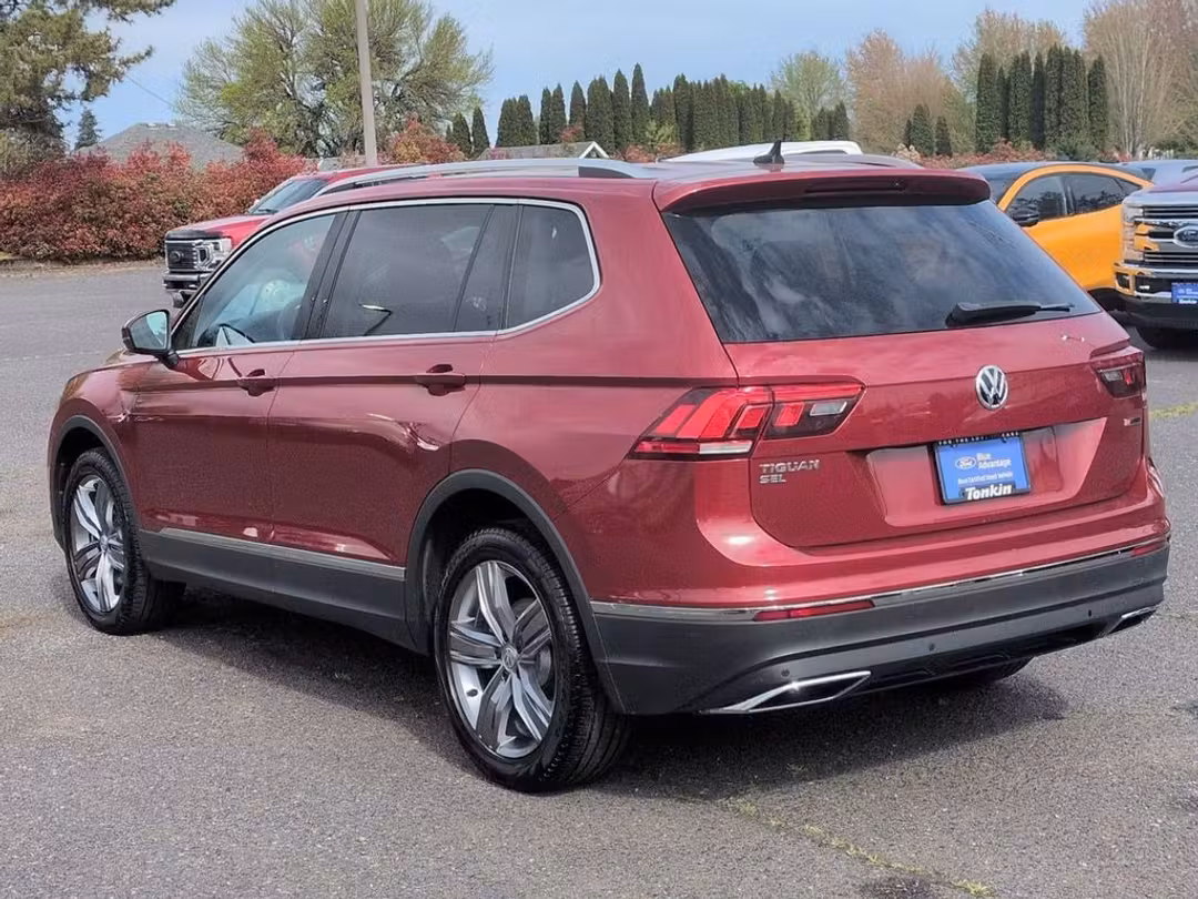 2020 Volkswagen Tiguan 2.0T SEL - Image 3