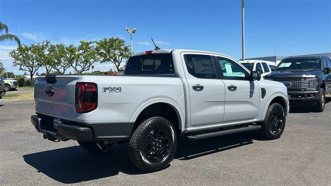 2026 Ford Ranger XLT - Image 3