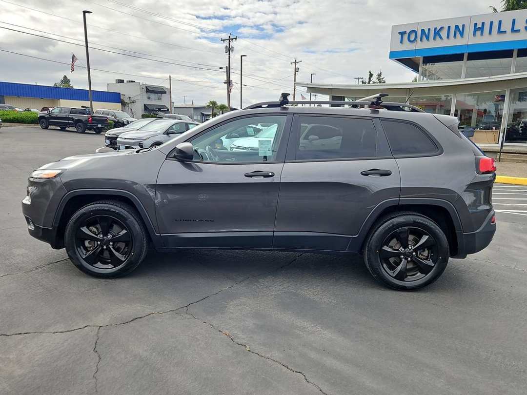 2016 Jeep Cherokee Altitude - Image 3