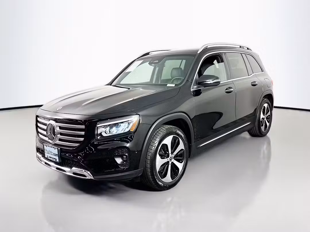 2025 Mercedes-Benz GLB GLB 250 - Image 3