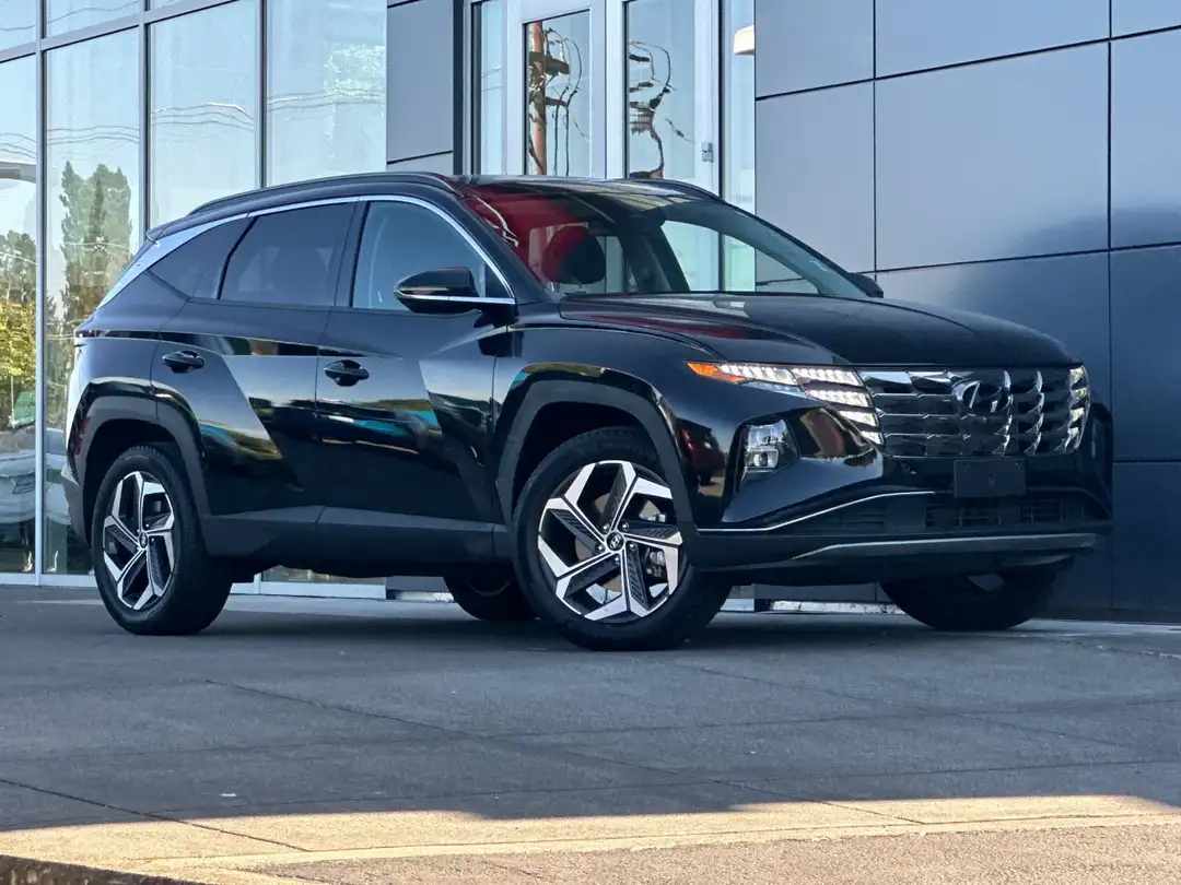 2023 Hyundai Tucson Limited - Image 2