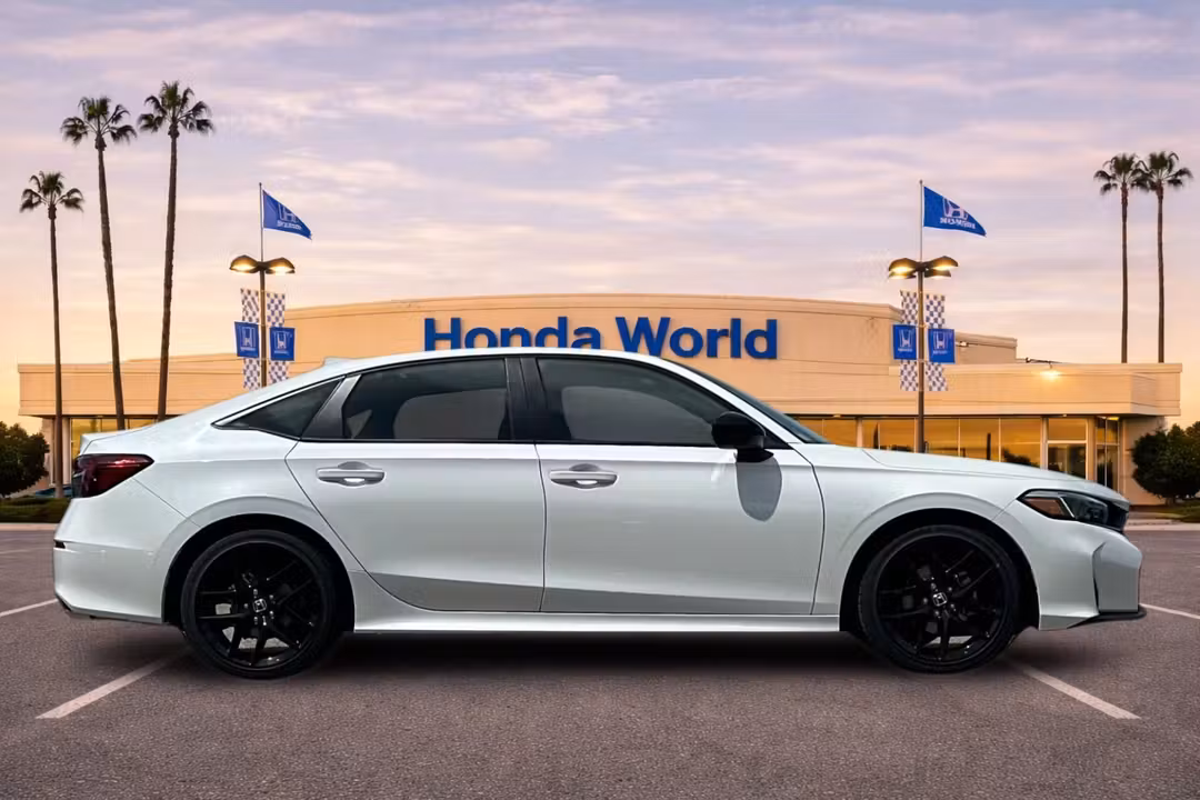 2026 Honda Civic Sport - Image 3