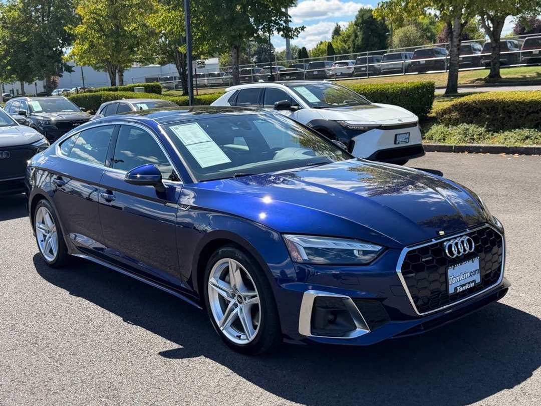2022 Audi A5 Sportback Prestige OneOwner - Image 2