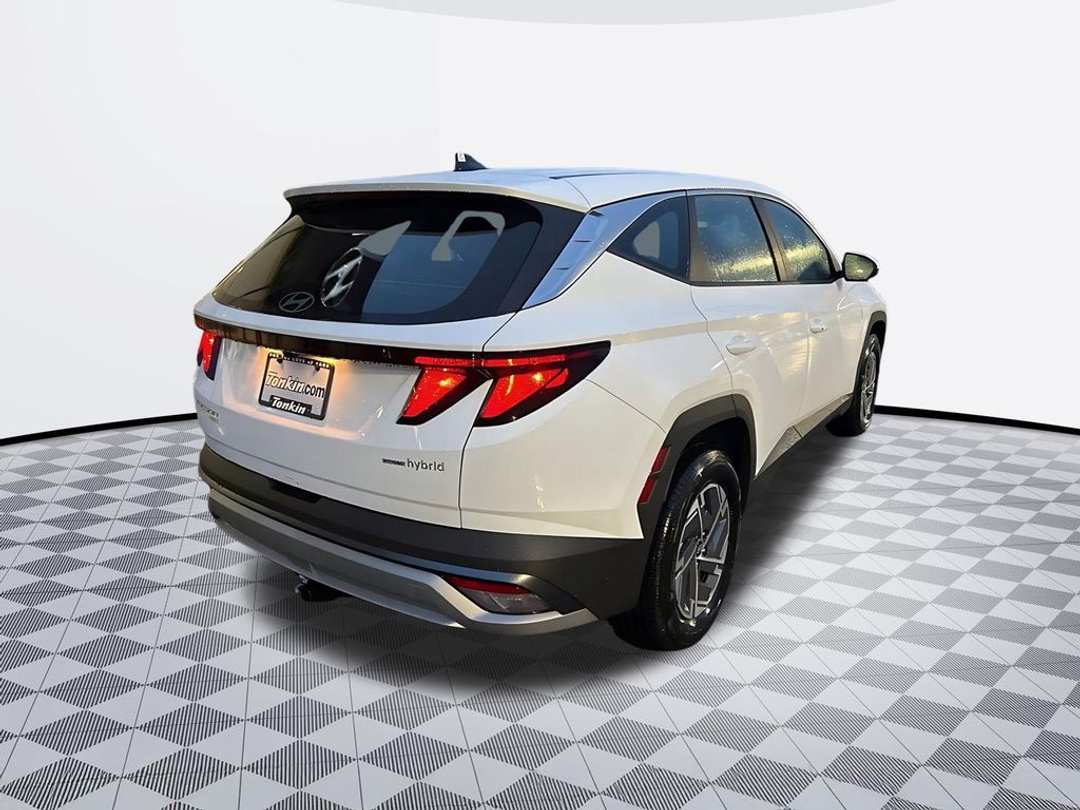 2026 Hyundai Tucson Hybrid Blue - Image 3