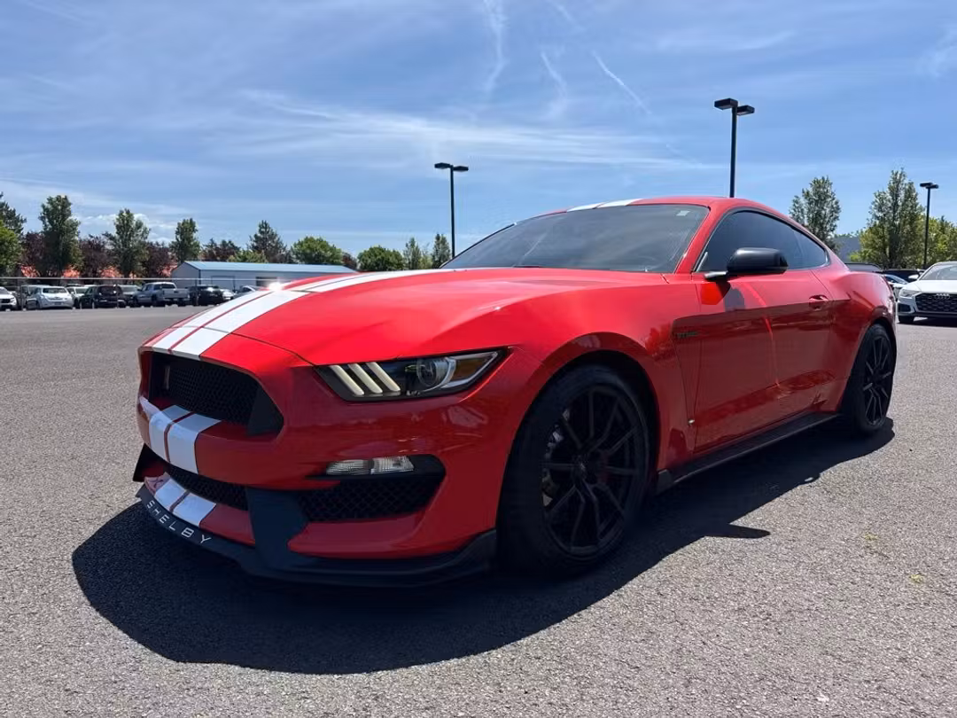 2016 Ford Mustang Shelby GT350 - Image 3