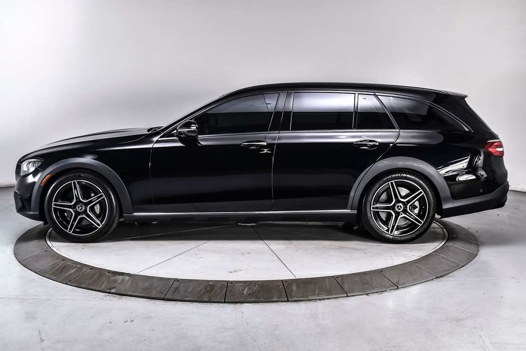 2023 Mercedes-Benz E-Class E 450 - Image 3
