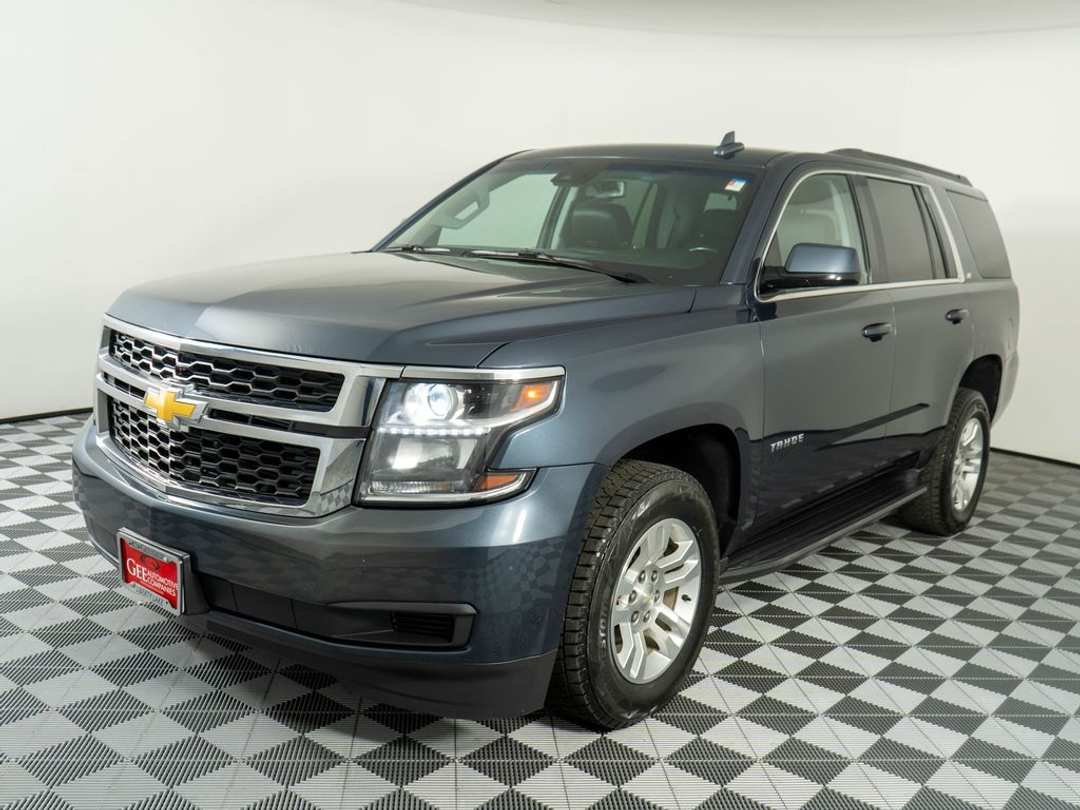 2019 Chevrolet Tahoe LT - Image 3