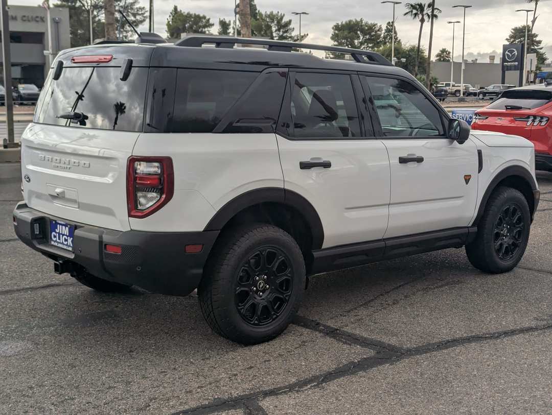 2026 Ford Bronco Sport Badlands - Image 2