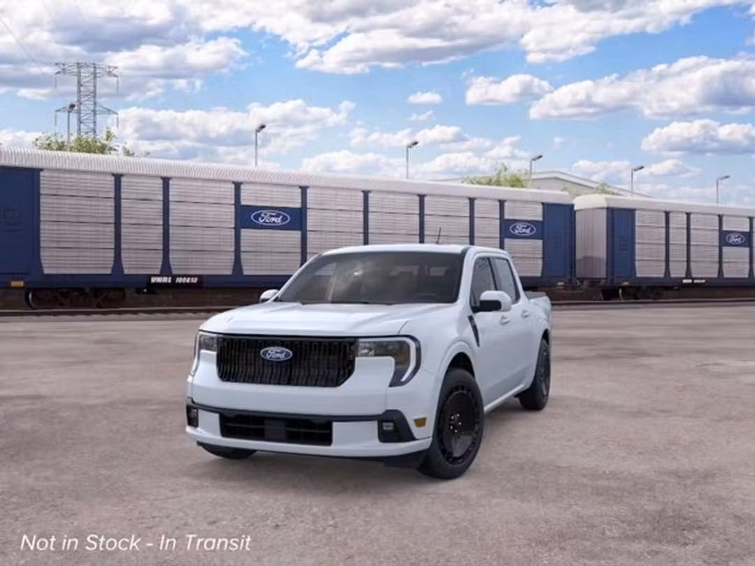 2026 Ford Maverick Lobo Standard - Image 2