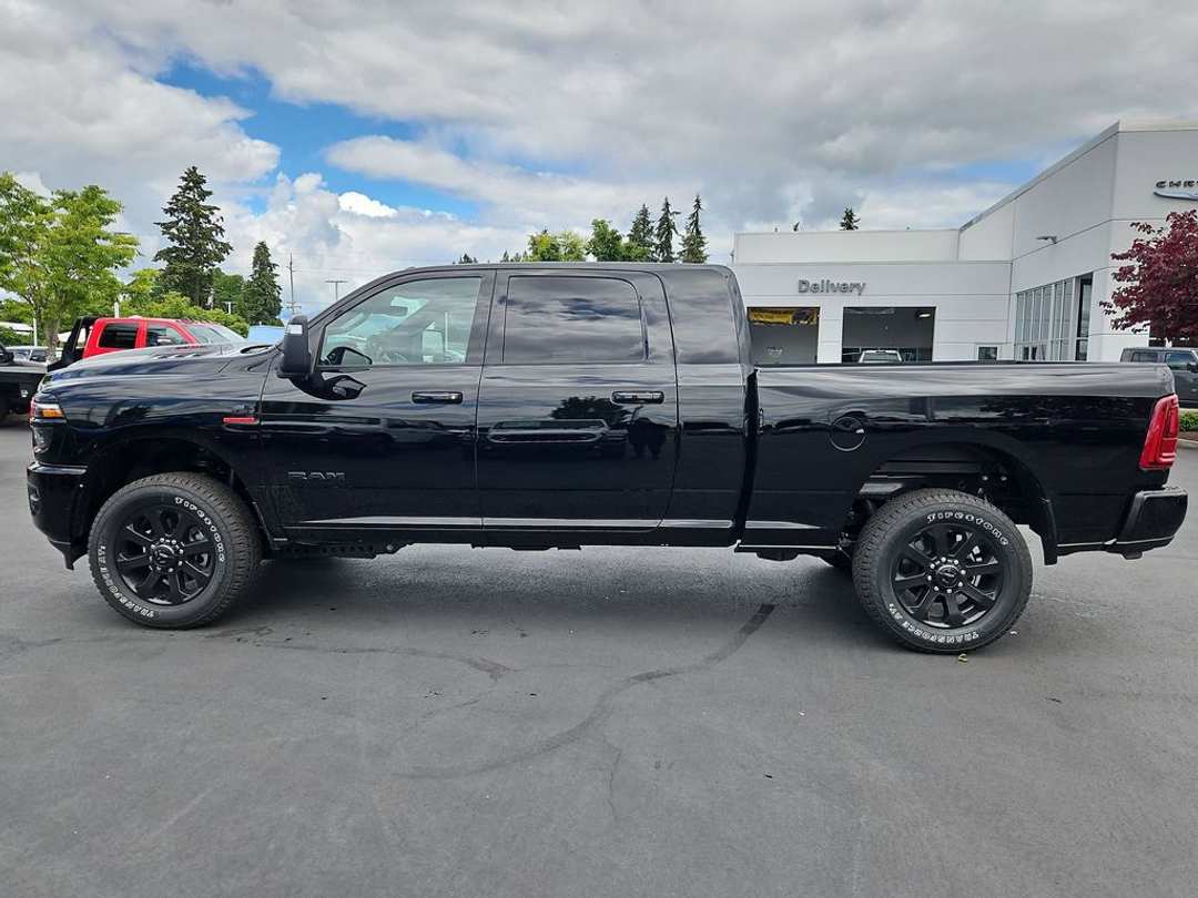 2026 Ram 2500 Laramie - Image 3