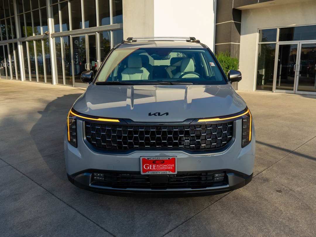 2026 Kia Carnival Hybrid SX Prestige - Image 2