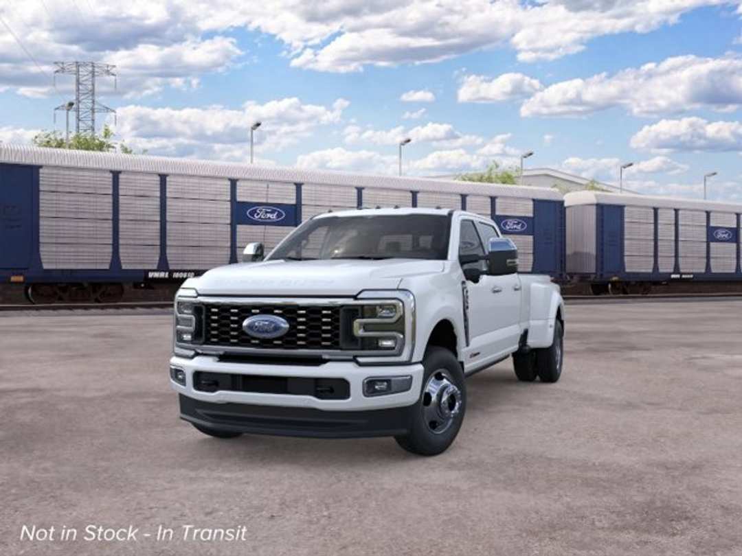 2026 Ford F-350Sd Platinum - Image 2