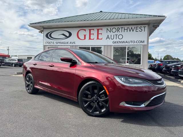 2016 Chrysler 200 S