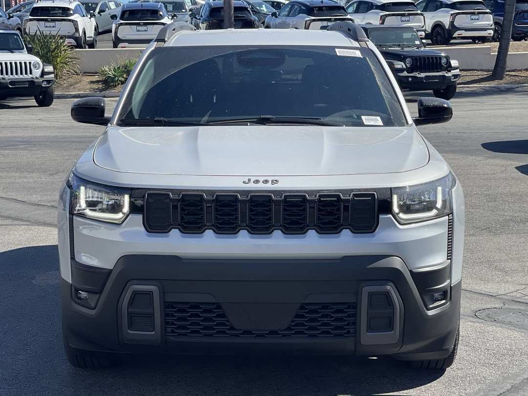 2026 Jeep Cherokee Laredo - Image 2