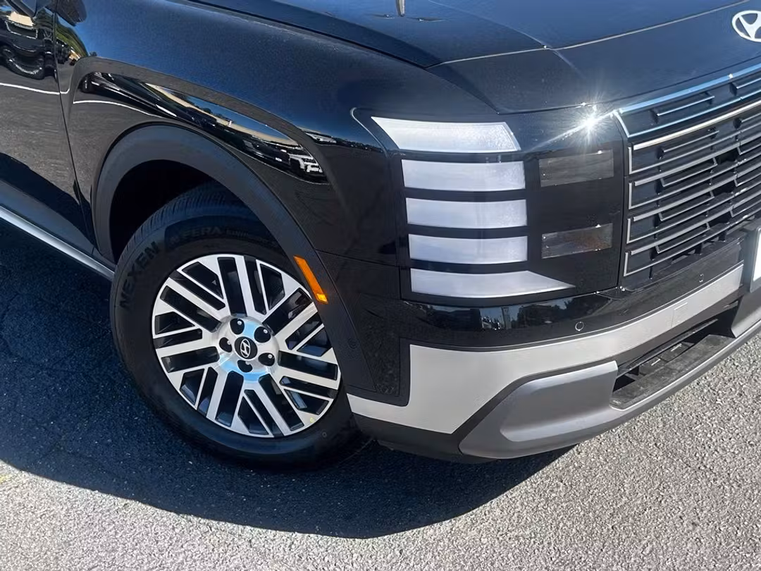 2026 Hyundai Palisade SEL Premium - Image 2