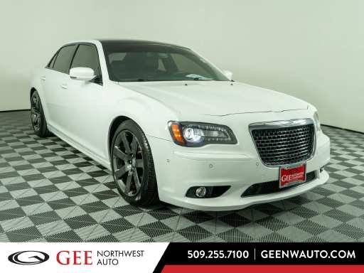2014 Chrysler 300 SRT8