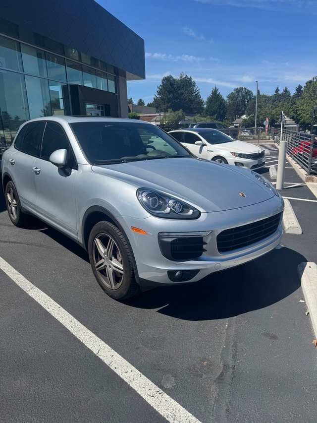 2017 Porsche Cayenne S