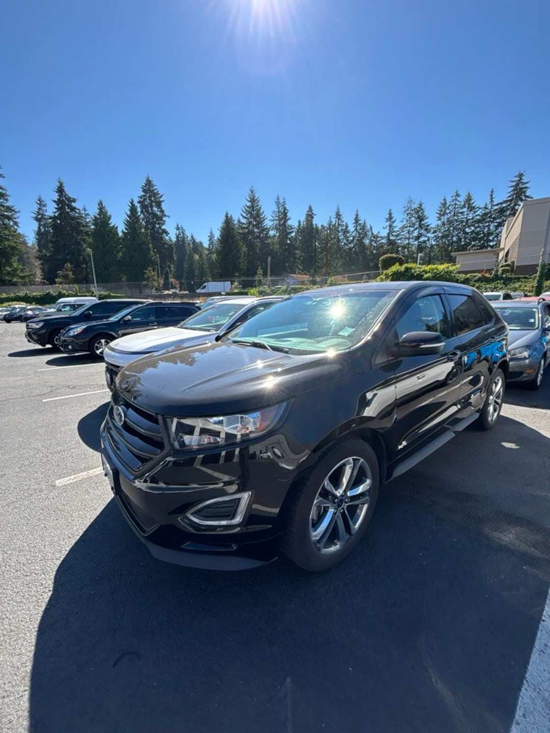 2018 Ford Edge Sport - Image 2