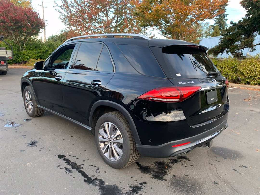 2022 Mercedes-Benz GLE GLE 350 - Image 2