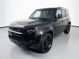 2026 Land Rover Defender 110 XDynamic SE